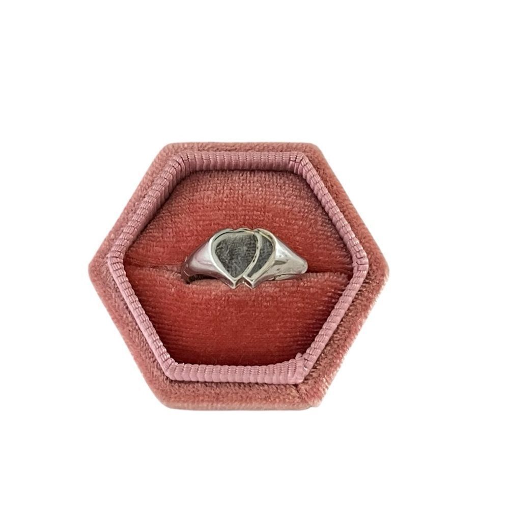 Vintage Sarah Coventry Silver Heart Signet Ring